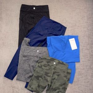 Five like new pair of Lululemon leggings! 😍